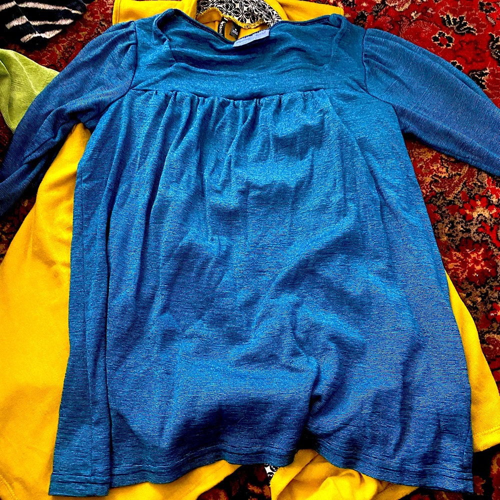 Blue top, square neck, one size fits all